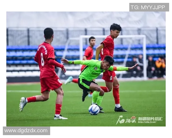 伊压成长之路与绿茵辉煌探秘从青涩少年到世界级足球巨星